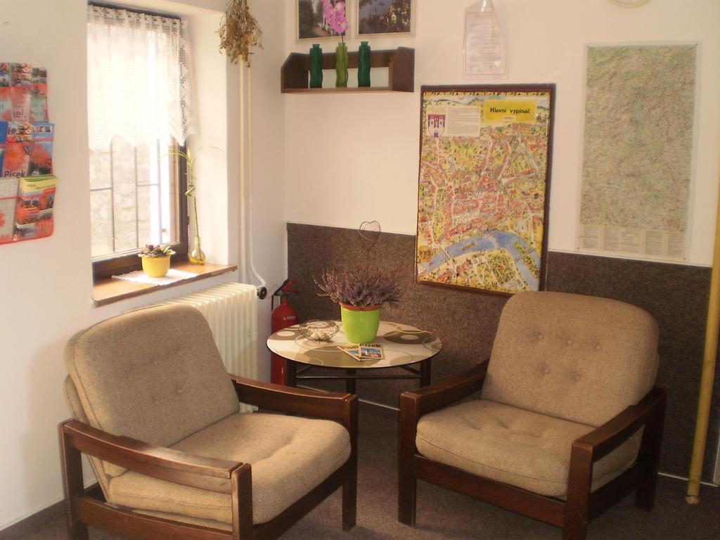 Hotel Pod Skalou Písek Екстериор снимка